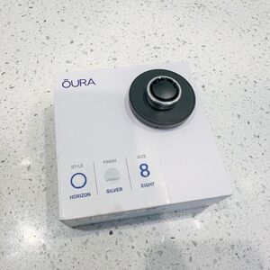 Oura Silver Horizon Ring